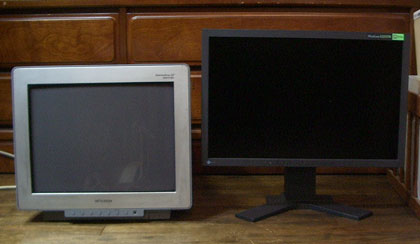 2-monitor.jpg 420244 17K